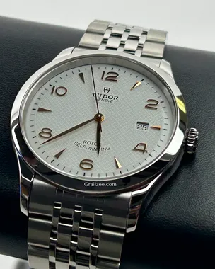 No Reserve - 2025 Tudor 1926 41MM White Dial Steel Bracelet