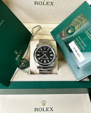 Puri Sale  Rolex Oyster Perpetual 41 Black Dial (124300) – Grailzee