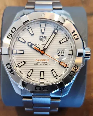 TAG Heuer 長傘 ネイビー/ホワイト タグ・ホイヤー アクアレーサー ーラグジュアリーウォッチ