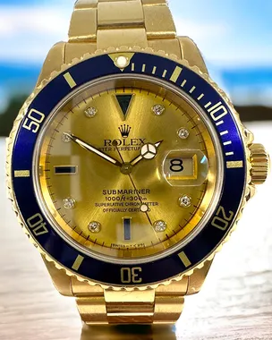 Rolex Submariner Date 40MM Gold Dial Yellow Gold Bracelet